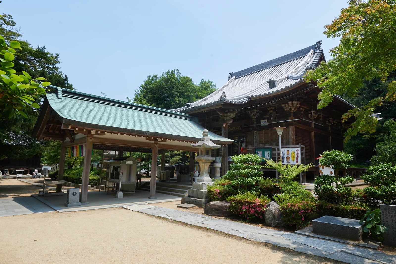 本堂（重要文化財）